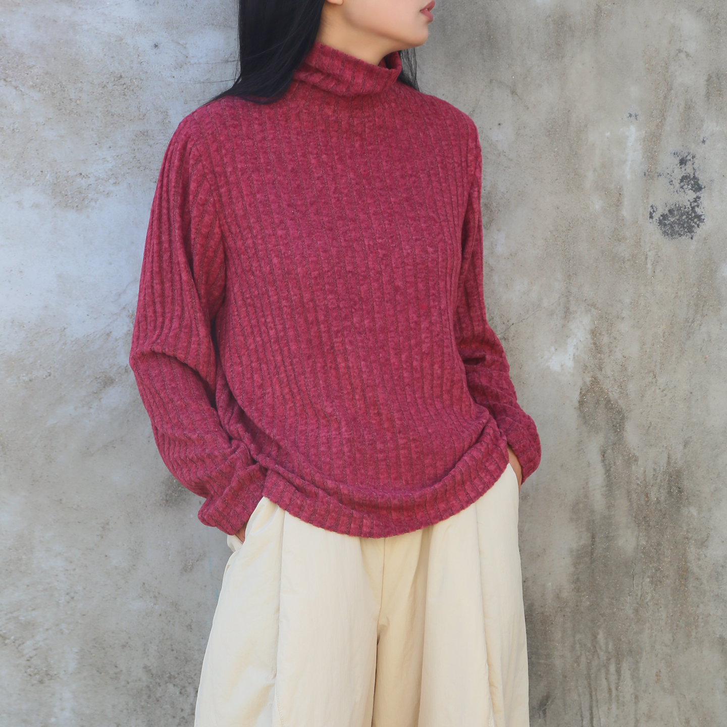 气质树莓红高领针织打底毛衣