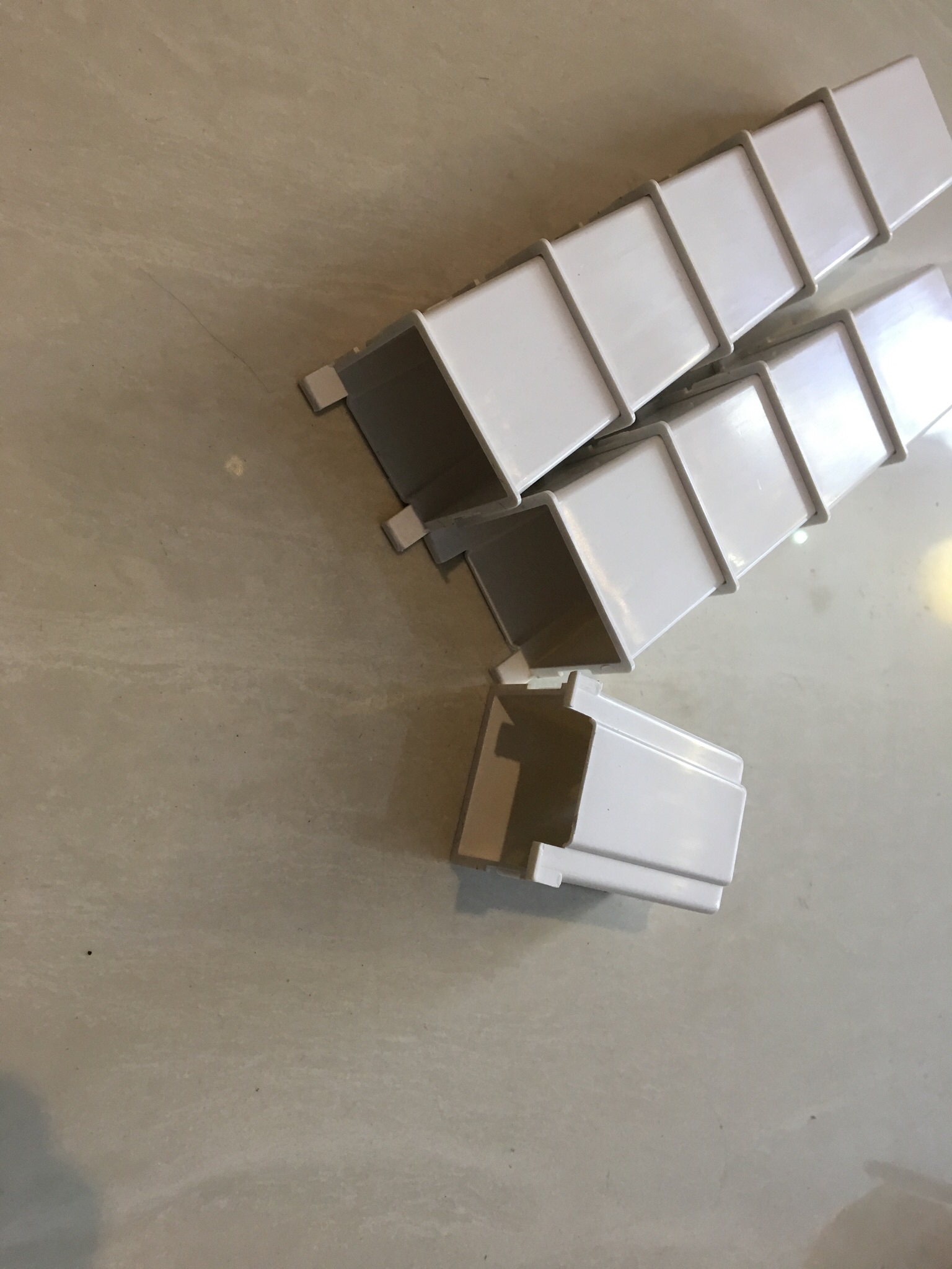 T8格栅灯罩壳T8灯脚罩壳