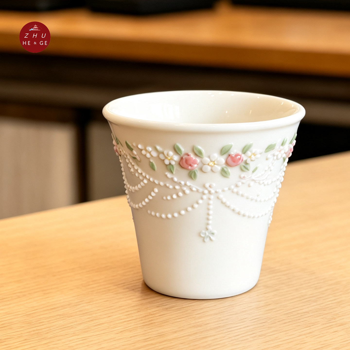 ZHG手绘浮雕花珍珠装饰茶杯