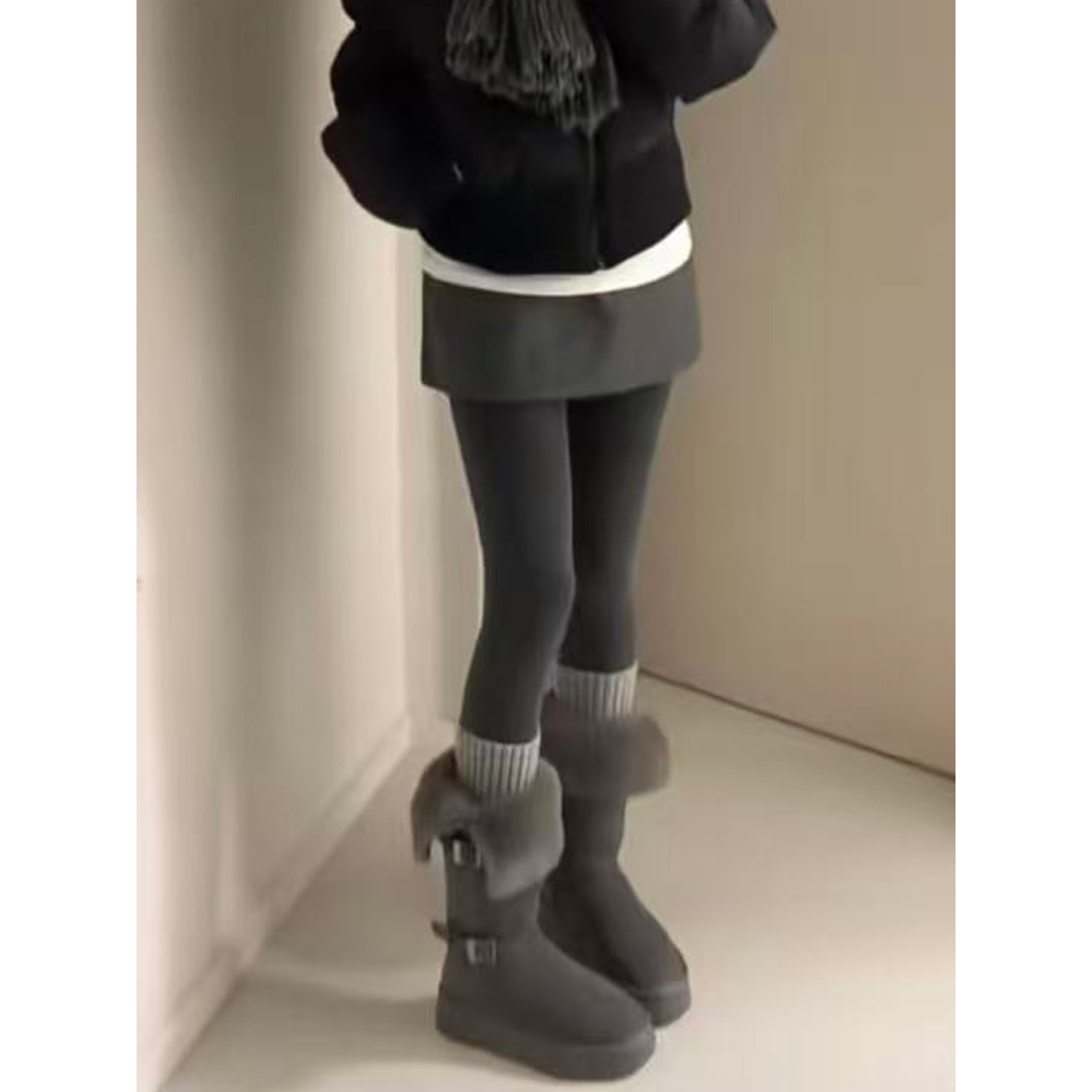 毛呢半身裙女秋冬款2025新款高腰短裙搭配毛衣A字裙一步裙包臀裙