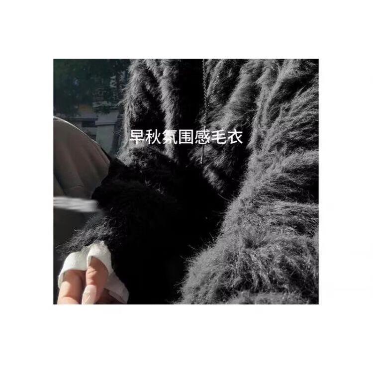 黑色