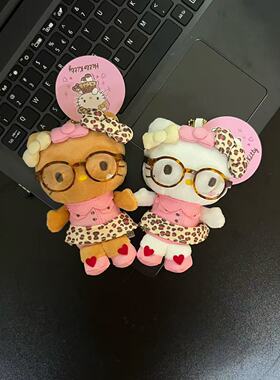 正版可选颜色眼镜现货美版豹纹Hellokitty限定挂件可爱礼物黑皮包