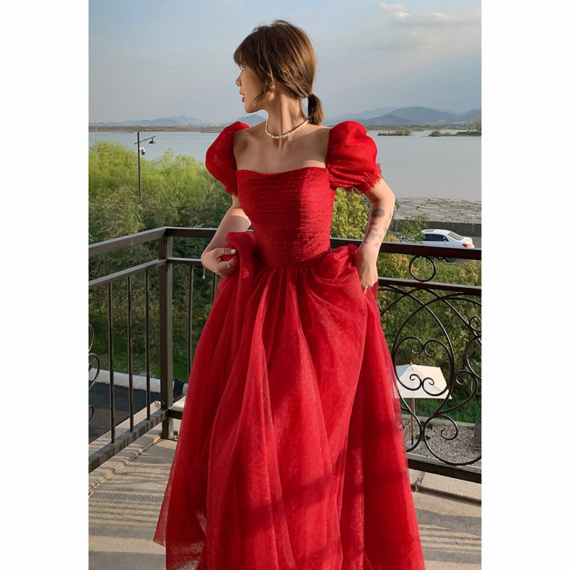 敬酒服新娘一字肩2022新款红色轻婚纱晚礼服订婚公主连衣裙女夏季