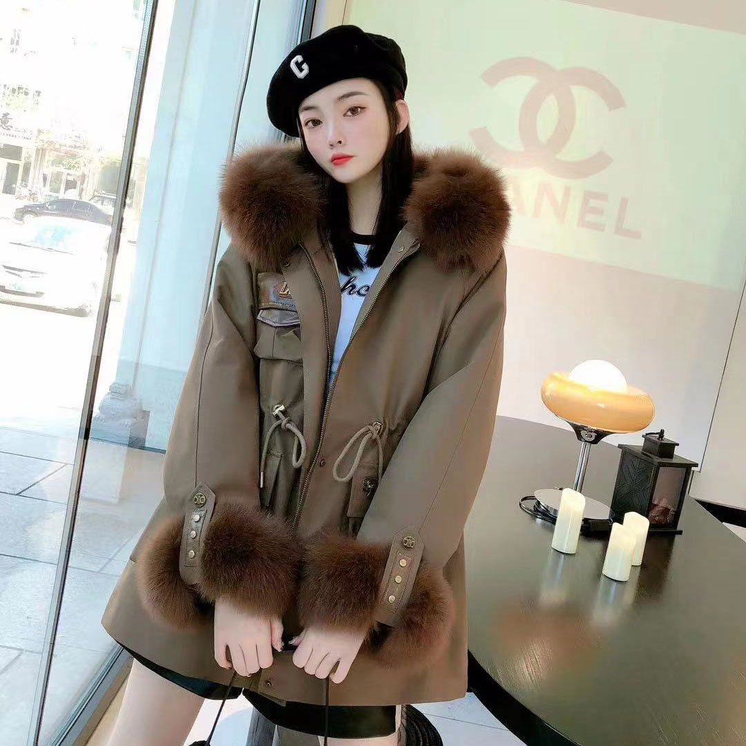 2022新款皮草派克服女