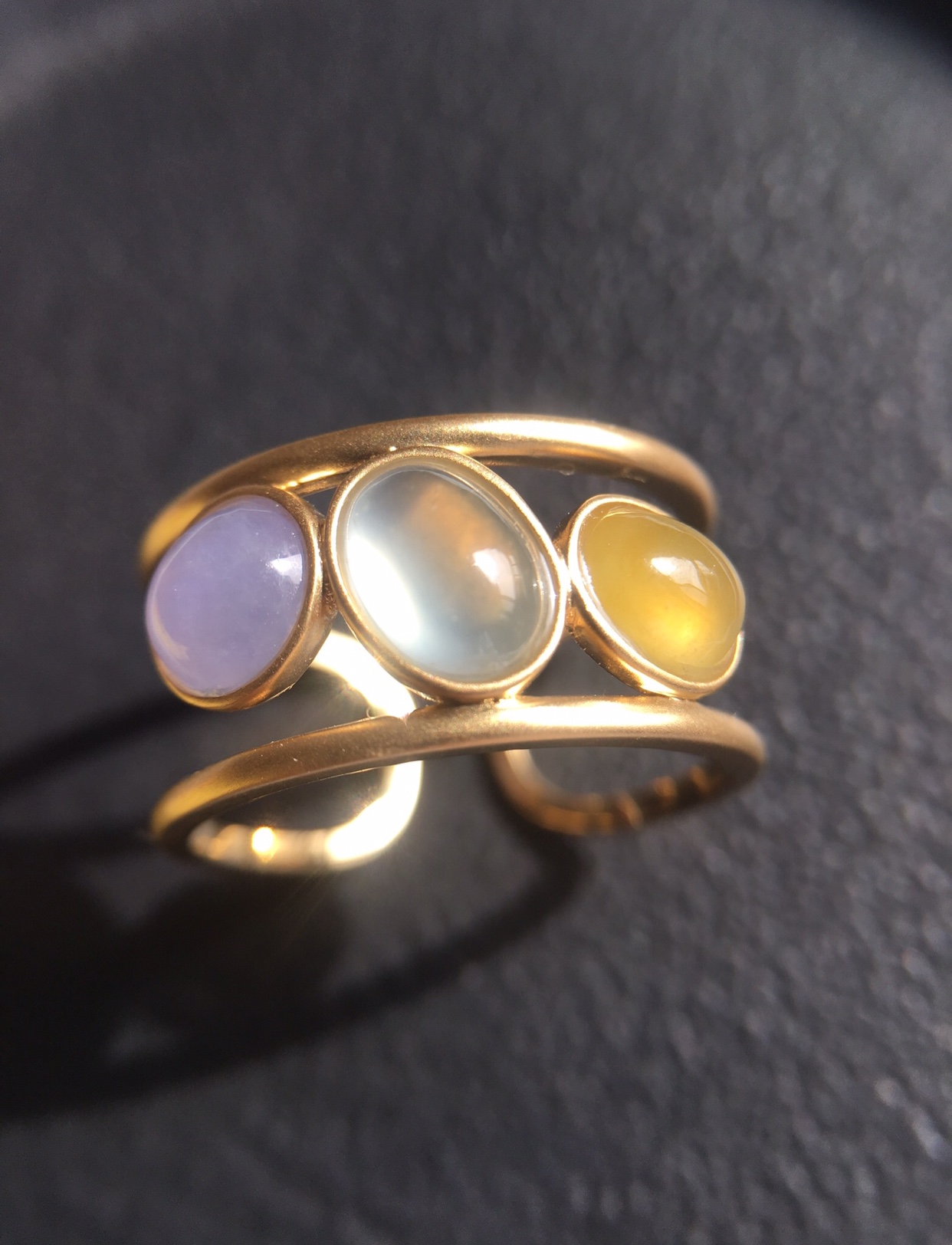 【赏】木易日辰 天然翡翠a货三色蛋面18k宽版戒指 大气独特