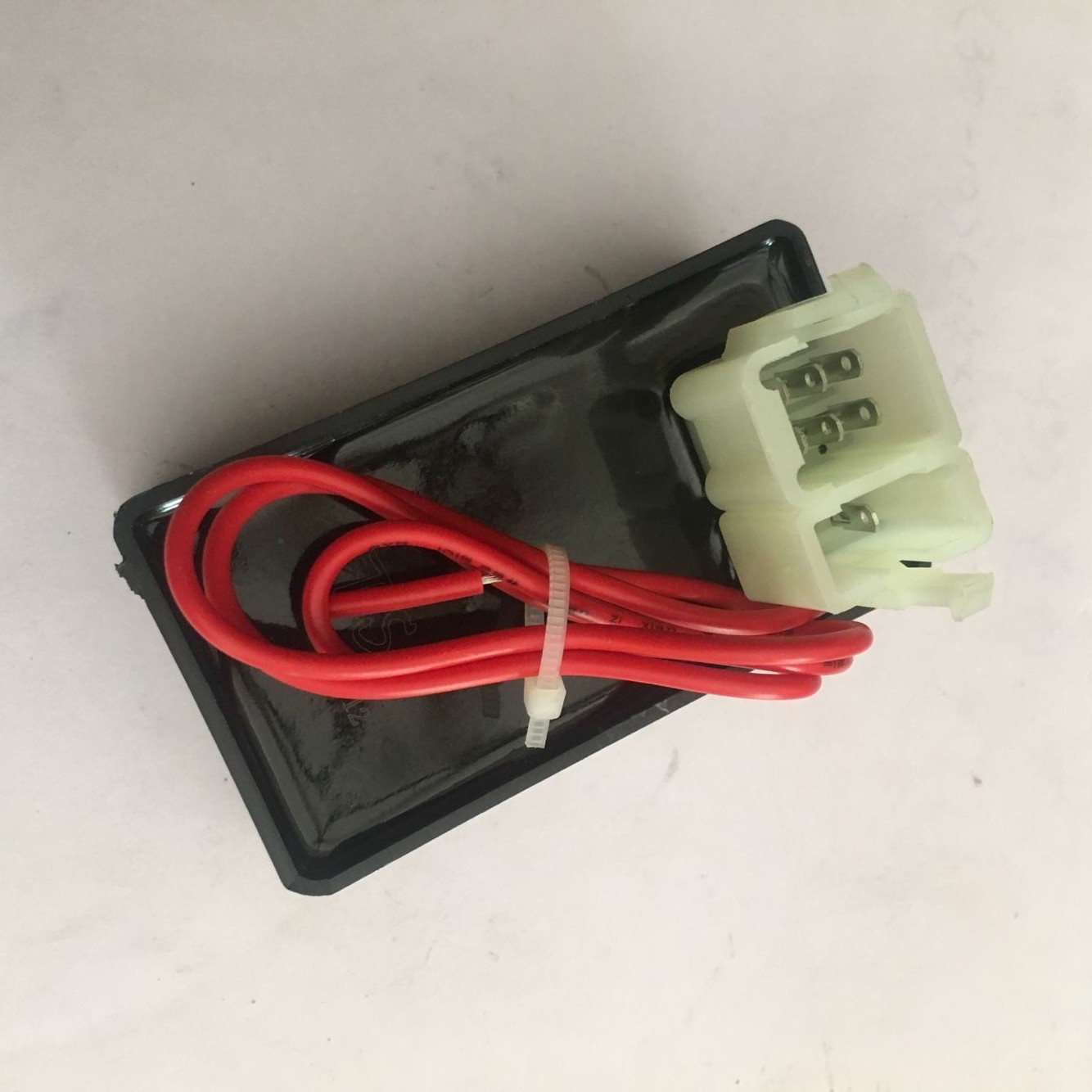摩托车新款点火装置配件CG125珠江125仿牌顶杆方头直流点火器在类目 摩托车/装备/配件, 摩托车配件, 点火器/点火装置中 - 来自Buy2taobao.com提供专业的淘宝代购服务