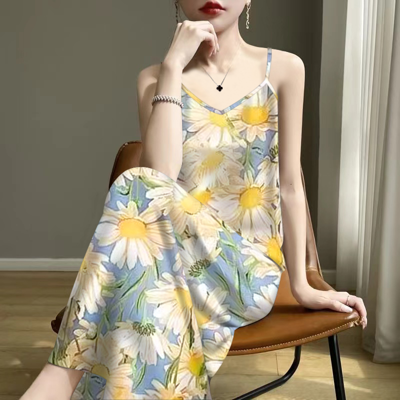 外穿印花百搭显瘦夏季高档女吊带2025内搭V领无袖宽松连衣裙遮肚