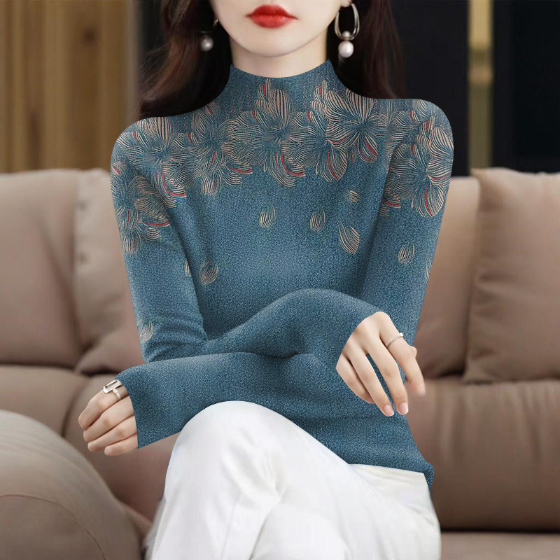 半高领气质百搭秋装女领长袖打底衫新款内搭外穿印花遮肚T恤女