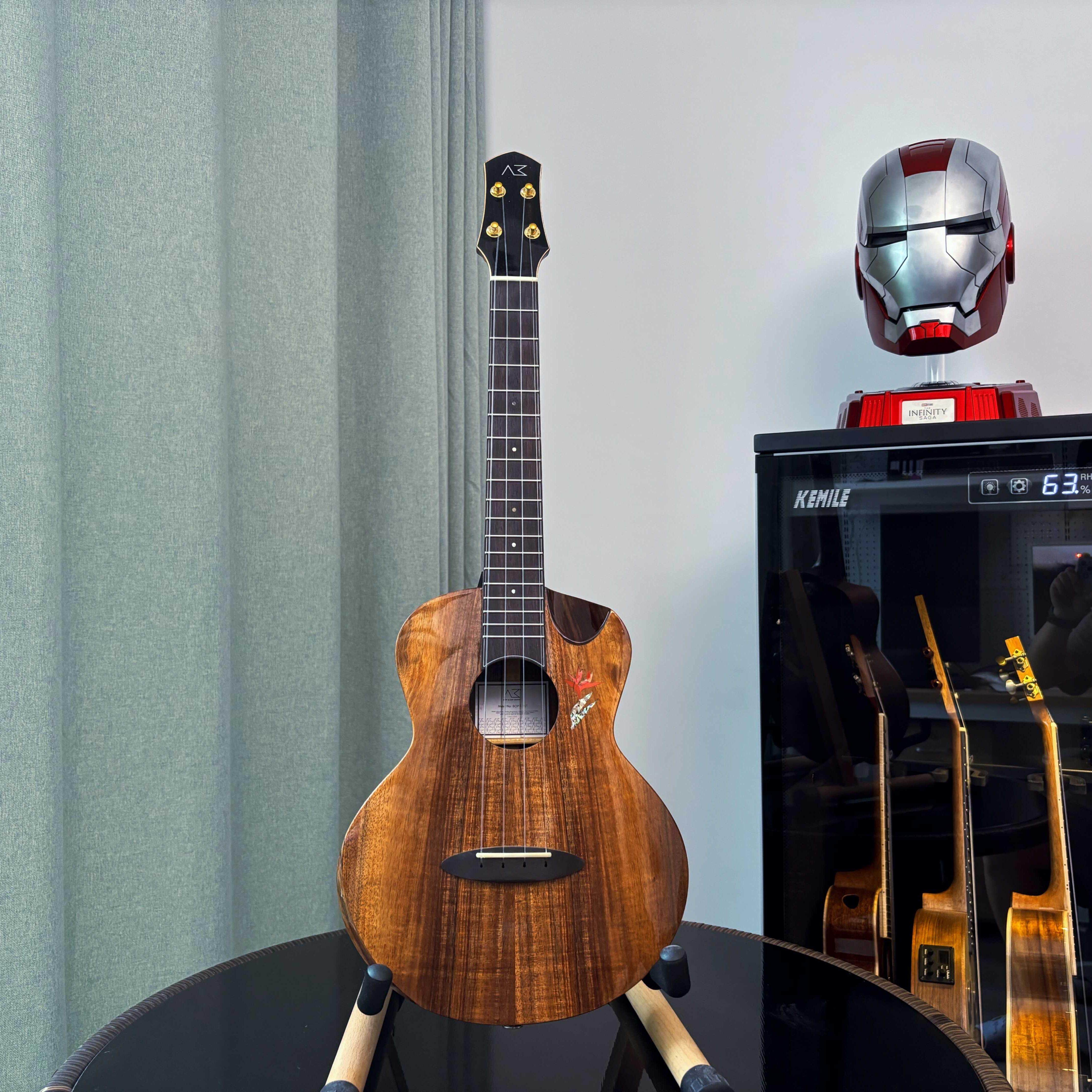 akama天堂鸟26寸夏威夷相思木全单尤克里里