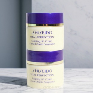 11.1拍5瓶=50ml正装 多维焕白提拉紧致 高端日系面霜10ml