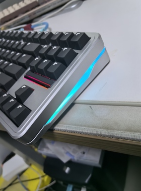 转单全新space80 r2 Apollo 阿波罗键盘 全新 无门牙，fr4热插拔