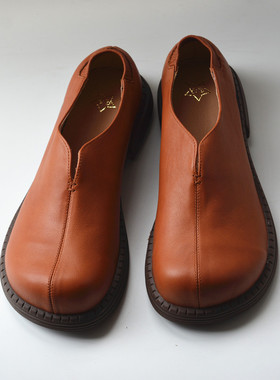 佛系国潮男士皮鞋经典翘头德比鞋一脚蹬防滑圆头肥脚大码外贸复古