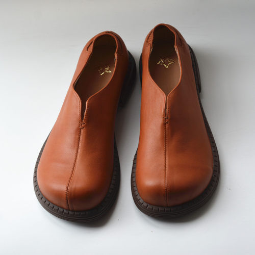 佛系国潮男士皮鞋经典翘头德比鞋一脚蹬防滑圆头肥脚大码外贸复古