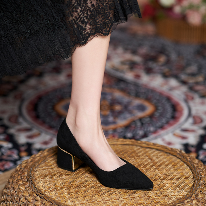 艺漫迪单鞋通勤工作鞋大码高跟鞋