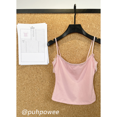 纯欲风带饰弹力修带背心