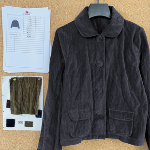 Puhpowee“明星同款”设计感经典复古丝绒诺维短大衣长袖外套女