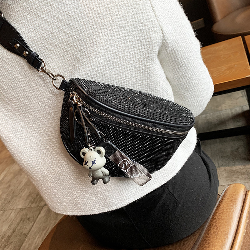 水钻胸包女2024新款精致单肩小方包斜跨女包包气质牛皮水钻女包潮,箱包皮具/热销女包/男包,小方包,淘宝优惠券,粉丝福利购,淘宝优惠卷