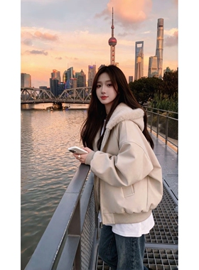 羊羔毛绒加厚外套棉服女冬季新款连帽小个子短款保暖情侣百搭棉袄