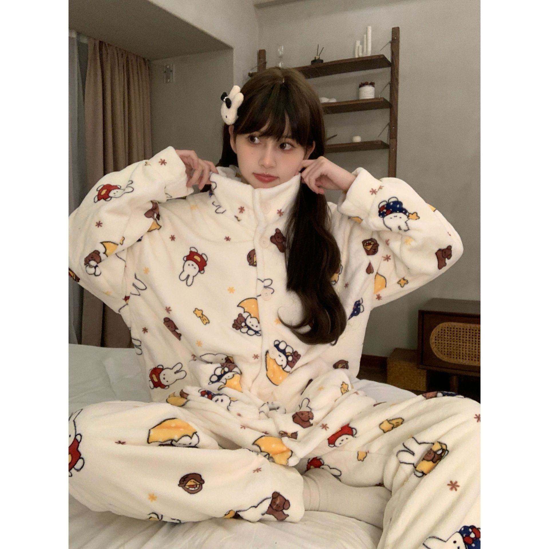 法兰绒睡衣秋冬季新款卡通印花立领加绒女士可外穿套装家居服睡衣