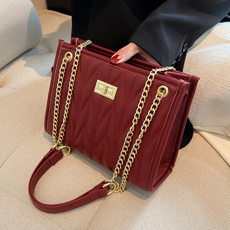 高级感结婚专用包女式新娘酒红色包包收份子钱的平时可用斜挎婚礼