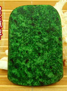 翡翠铁龙生老坑种满绿色正装64牌子毛货 缅甸玉原石A货高端明片料