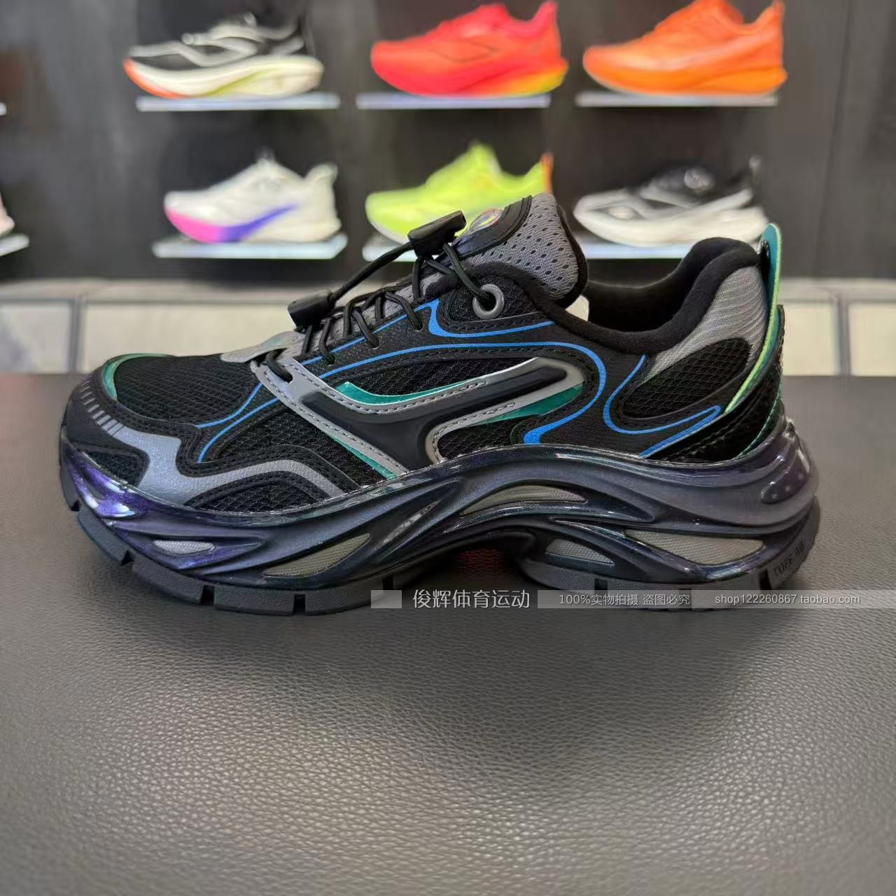 2025冬款李宁男童复古时尚跑步鞋 儿童奕辉防滑回弹运动鞋YKCV156