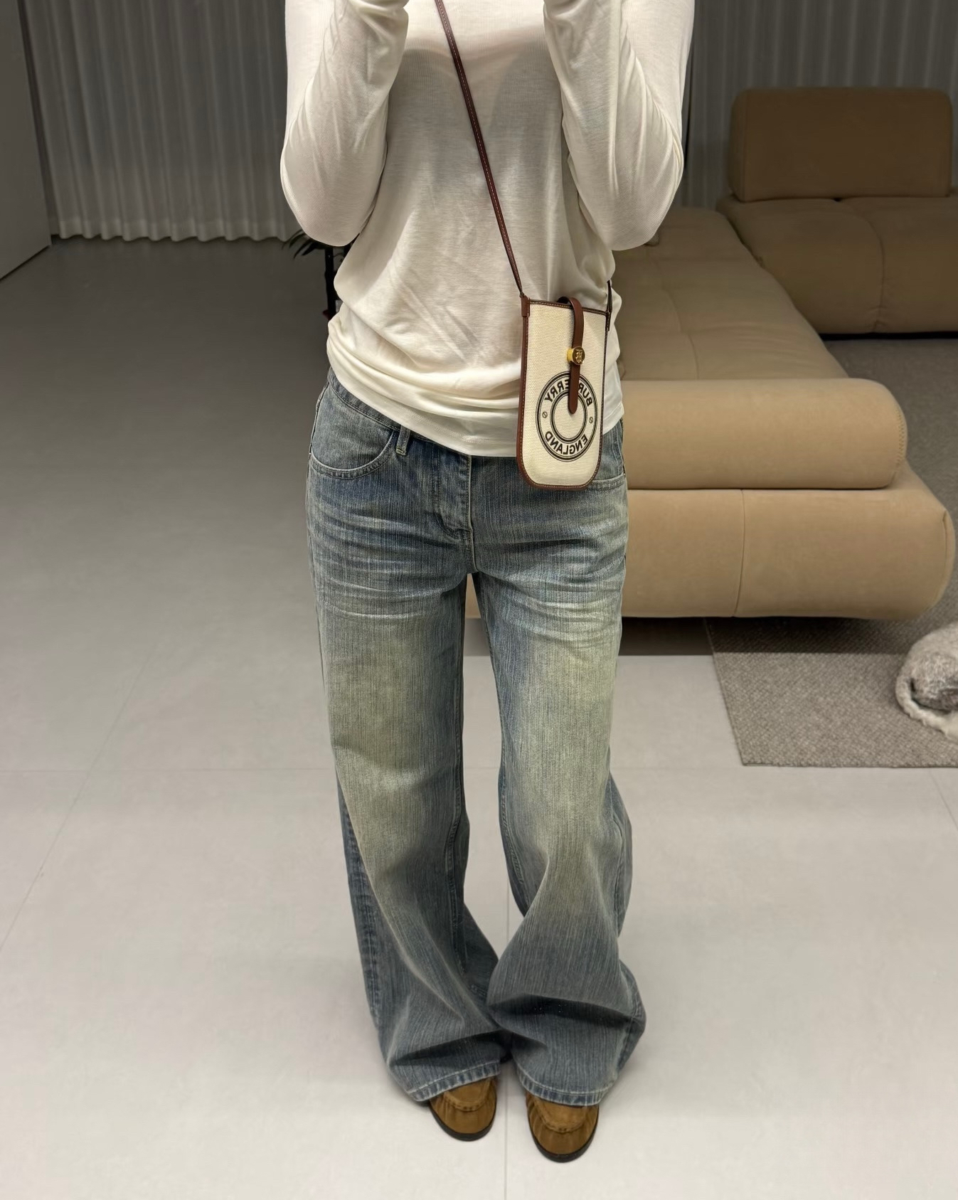 North 立体猫须压褶中低腰牛仔休闲裤