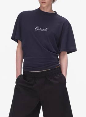 ECHOADE软糯清爽 宽松袖口收腰设计手绘logo印花纸片人短袖T恤