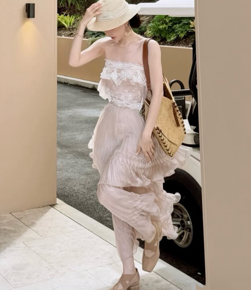 一枝南南同款 Cello26春粉色蕾丝褶皱打底抹胸上衣两穿半身裙长裙