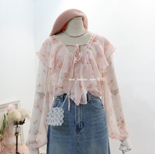 粉色碎花超仙的荷叶边天丝雪纺衫