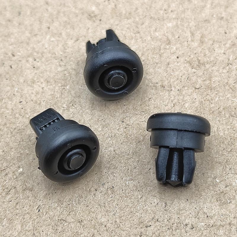 适用于奥迪Q5A3Q2LQ3后备箱隔板吊绳卡扣尾箱台板挡板挂绳卡子