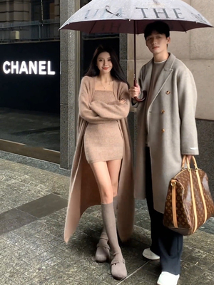 慵懒针织抹胸半身裙套装毛衣外套