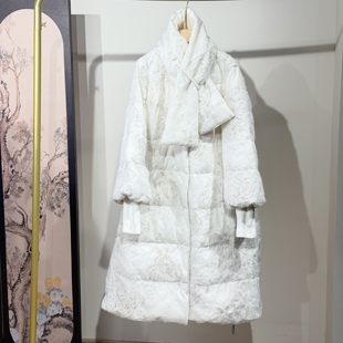 高端品质玫瑰花植绒刺绣90白鹅绒羽绒服时尚围巾款可拆卸