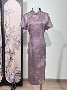 中国风旗袍高级感年轻款金丝线宋锦日常可穿绝美新中式连衣裙夏季
