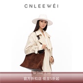 CNLEEWEI 2025年新款 小众设计感单肩斜挎玫瑰挂饰水桶包