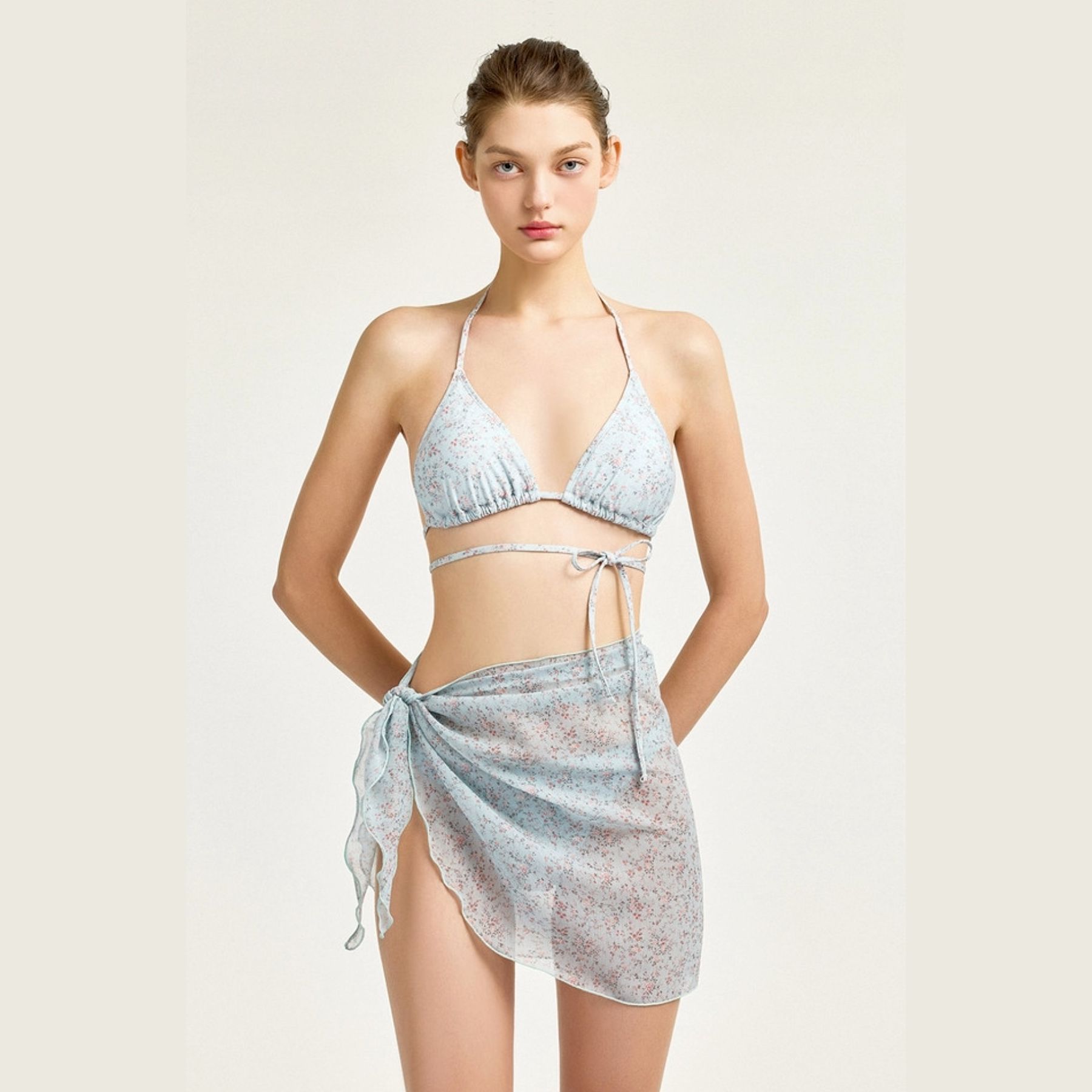 2024韩国新款碎花比基尼纯欲系带挂脖沙滩温泉度假泳装三件套泳装