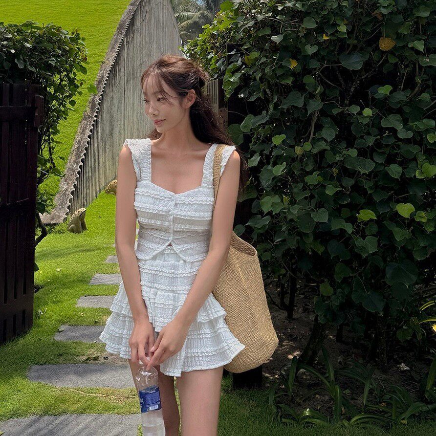 特价新款日韩纯色芭蕾风背心分体三件套裙式半纯欲甜辣沙滩度假泳