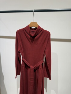 深圳主z原创品牌2025新款 百搭显瘦气质翻领绵羊毛连衣裙女 冬时尚