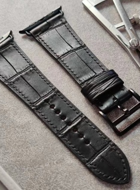 适用定制美洲鳄鱼表带真皮苹果浪琴AppleWatch98SEultra2手工男女