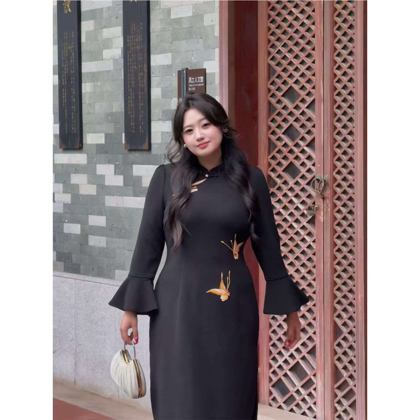 51953胖MM2025秋冬季新款港风文艺复中古国风名媛日常大码旗袍