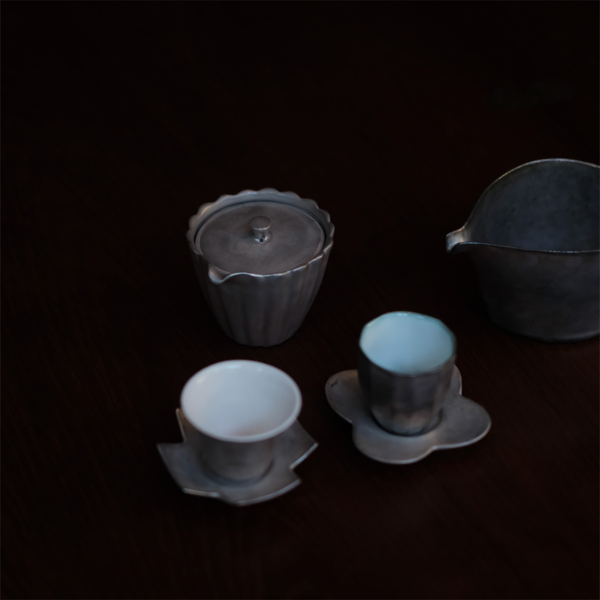 「97 Crafts」日本陶艺作家安藤雅信 银釉系列茶道具公道宝瓶茶杯