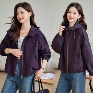 今年流行的短款女装上衣外套女款春装2026新款休闲妈妈小个子外套