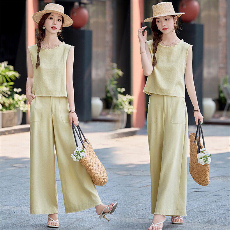 2026年夏季时尚休闲套装女新款百搭宽松遮肉显瘦气质通勤两件套潮