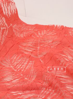一米价清仓西瓜红大叶子烂花涤棉布料春夏透气衬衫设计师时装面料