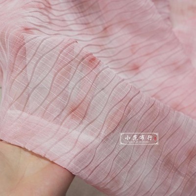 夏季扎染粉色水波压褶雪纺布料点晕垂坠连衣裙半裙设计感服装面料