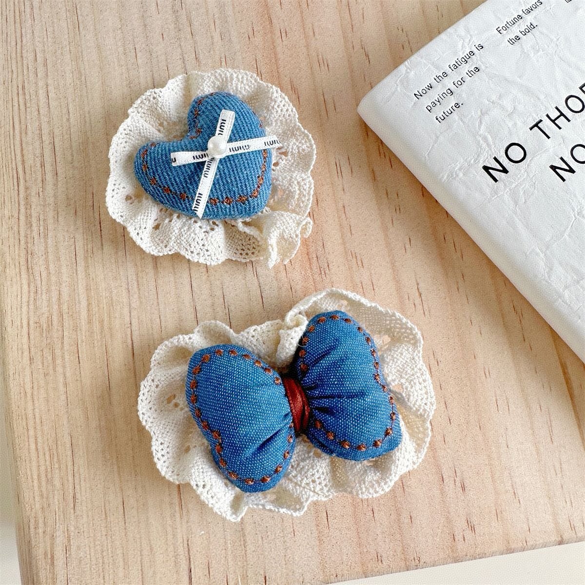 手作布艺毛绒公仔卡通胸针玩偶兔子青蛙DIY帽子包包发带配件辅料