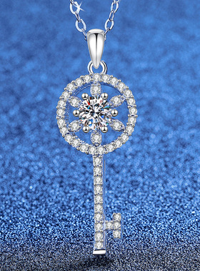 S925纯银梅花钥匙莫桑钻吊坠