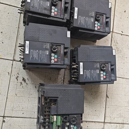 议价变频器FR-E740-0.75K-CHTFR-E740-1.5K-CHT