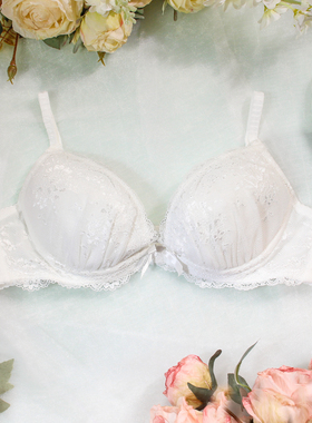 日本RisaMagli聚拢文胸女内衣薄1型圆盘0鸡心大钢圈侧收浅杯515