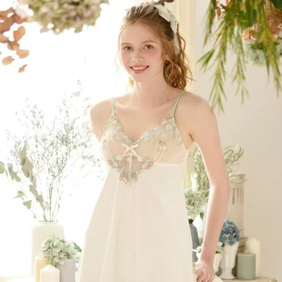 日本Risa 优丽娜娜吊带裙家居服薄性感女短裙刺绣花927 Magli正品